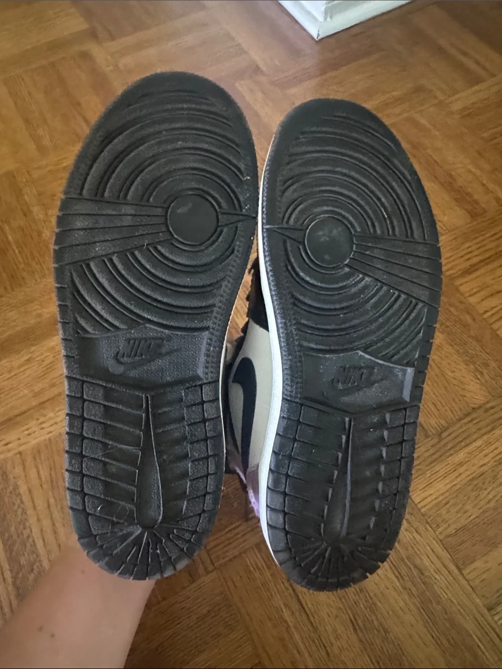 Nike Kids Air Jordan 1 Mid - White Black Lavender Accent
